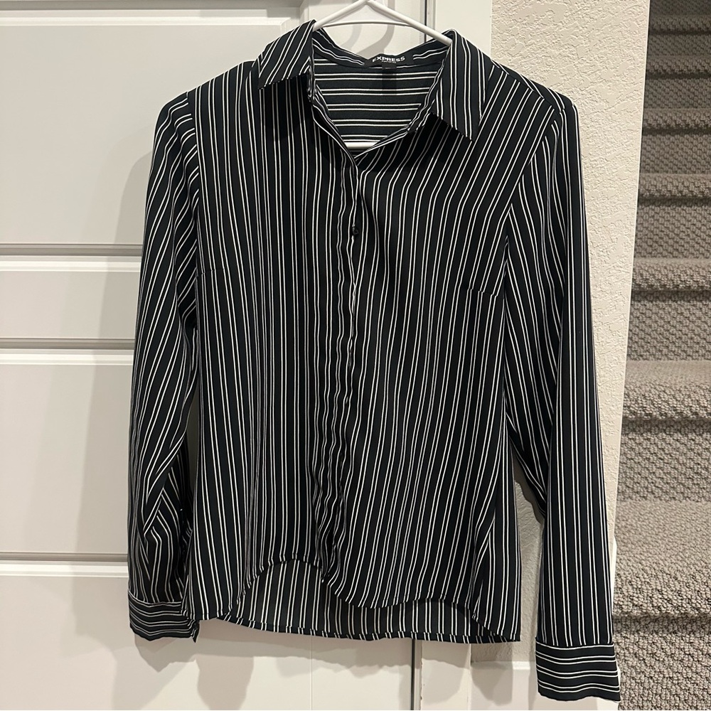 Express Portofino Black and White Striped Button-Up Long Sleeve Shirt Top XXS